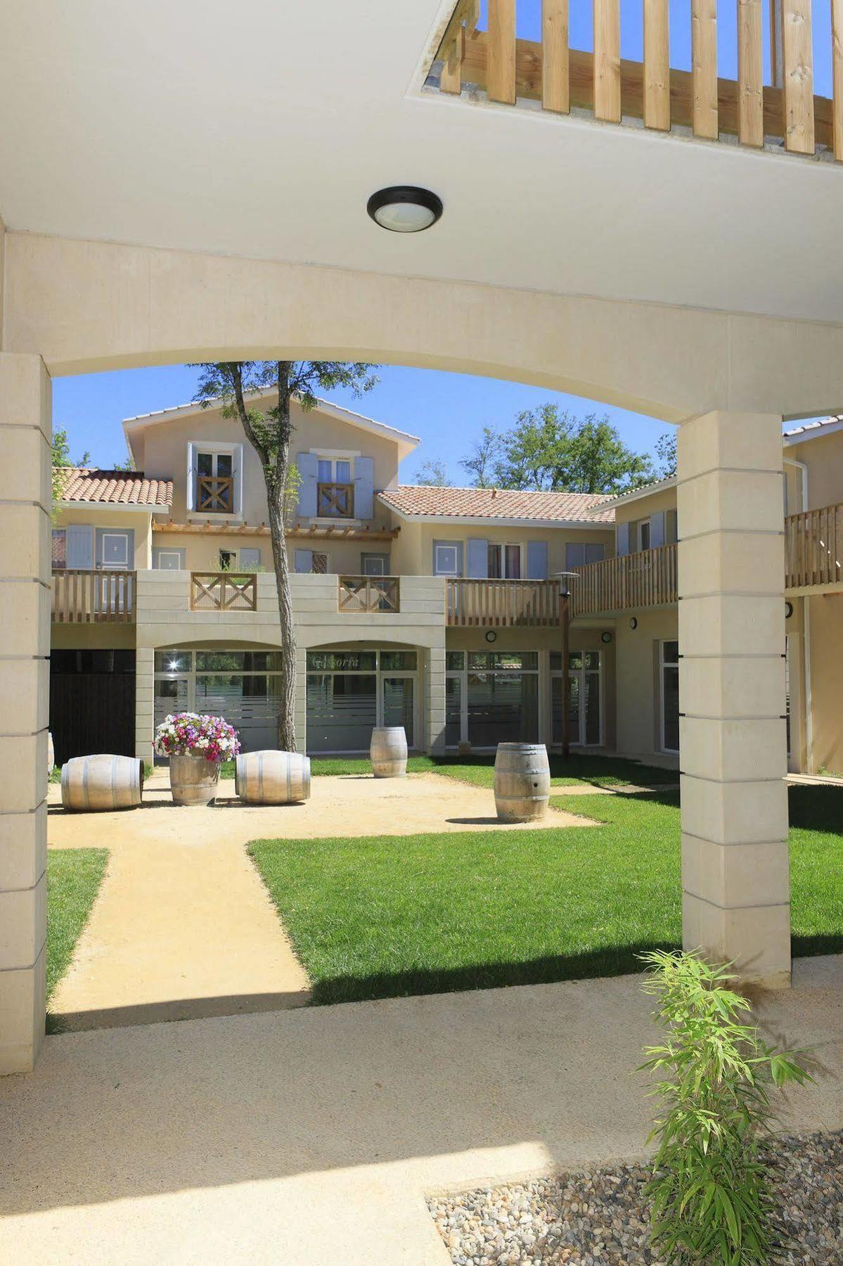Vacancéole - Le Domaine du Golf d'Albret Barbaste Exterior foto