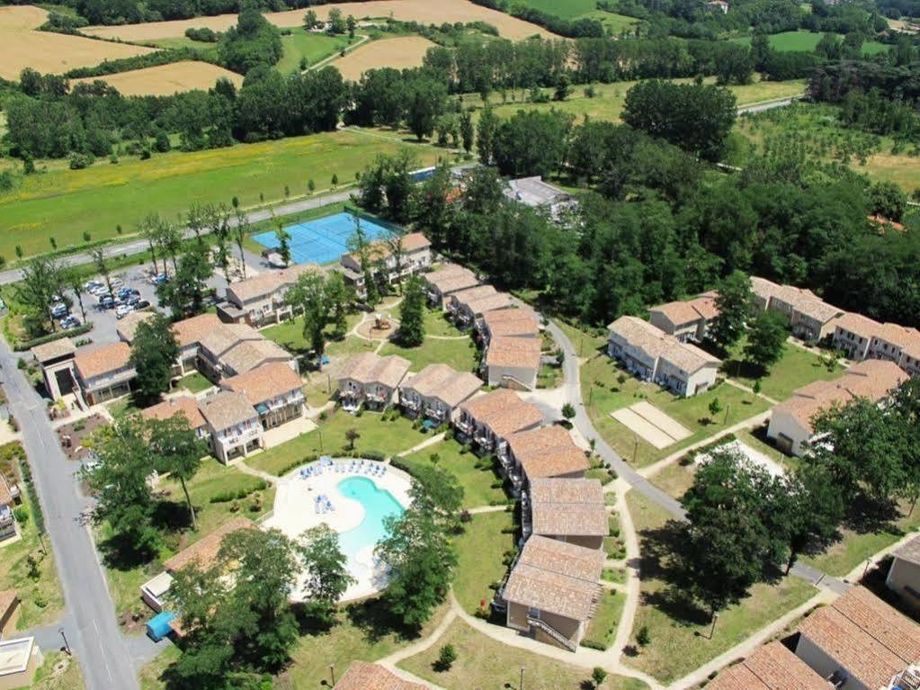 Vacancéole - Le Domaine du Golf d'Albret Barbaste Exterior foto